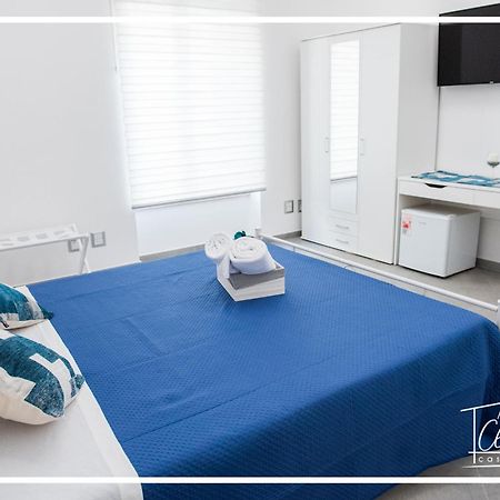 A Casa Di Claudia Apartment Brindisi Bagian luar foto